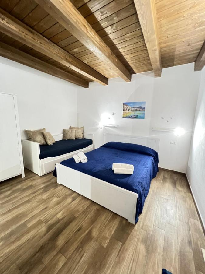 Cefalu Center Apartment Exteriör bild